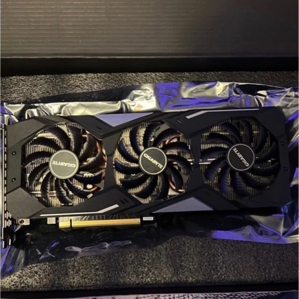 Gigabyte GeForce GTX 1660 super 3 fan model (with RGB)